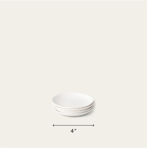 Little plates dinnerware by Fable Home, shown in a speckledwhite finish. – #speckledwhite