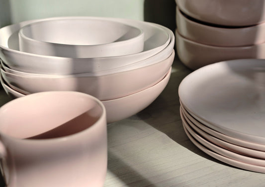 Stoneware vs. Porcelain: Which is Better?