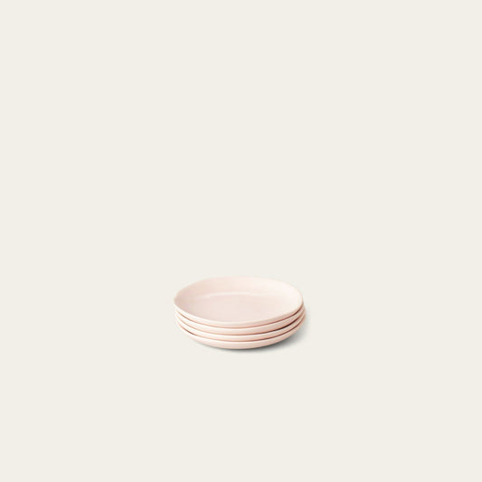 Little plates dinnerware by Fable Home, shown in a blushpink finish. – #blushpink