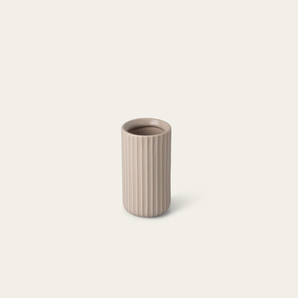 Short bud vase decor by Fable Home, in a deserttaupe color. – #deserttaupe